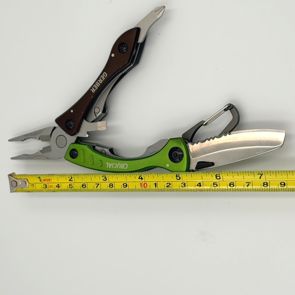 Gerber Crucial Multi Tool Seatbelt Cutter Needle Nose Plier Screwdrivers - Picture 5 of 8